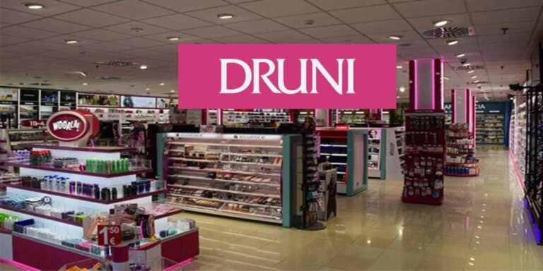 Get Ready to Glow with DRUNI.es Makeup Collections